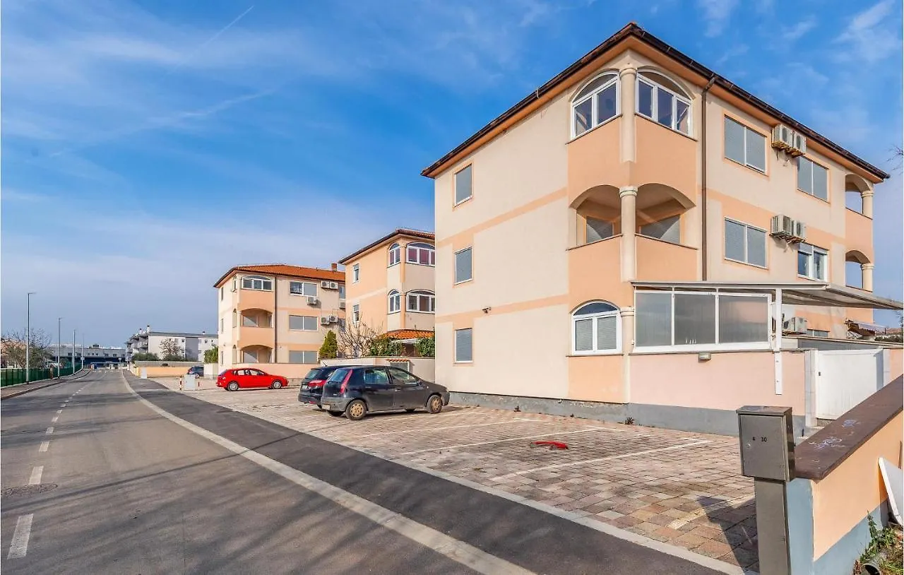 Lovely Apartment In Medulin With Kitchen Croatia